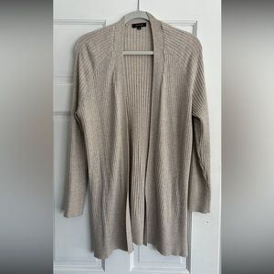 Women’s Medium Cardigan